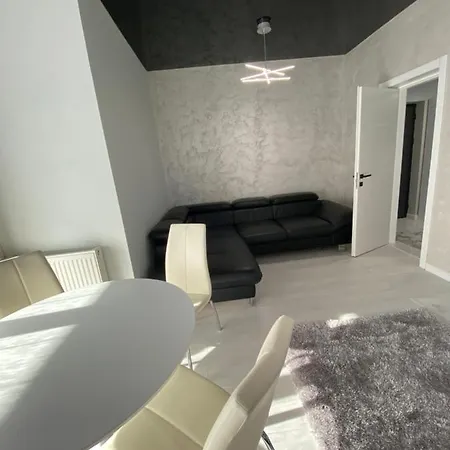 Apartament Naty Bulevard 아파트